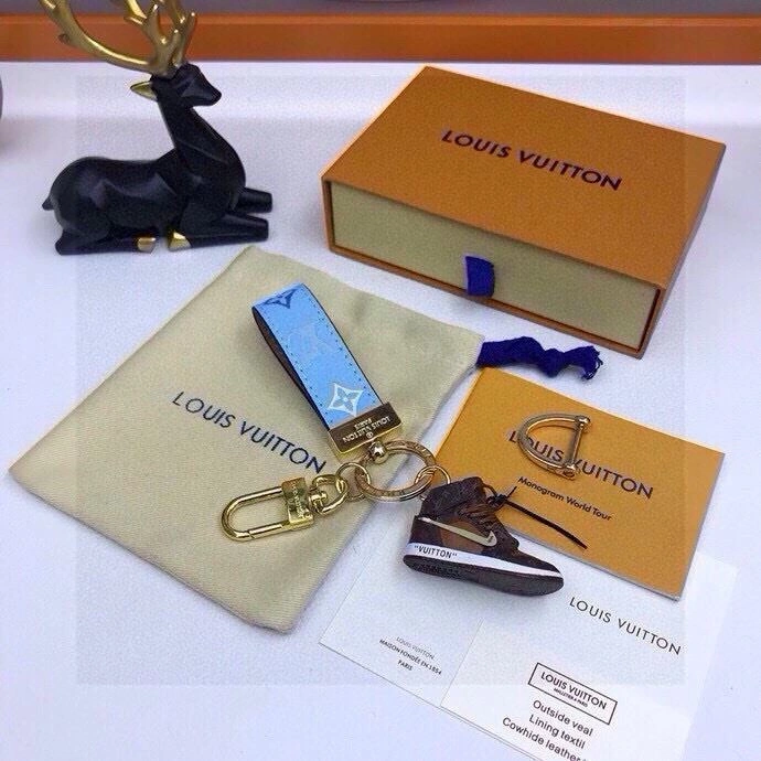 Louis Vuitton Keychains OnTrend 265459