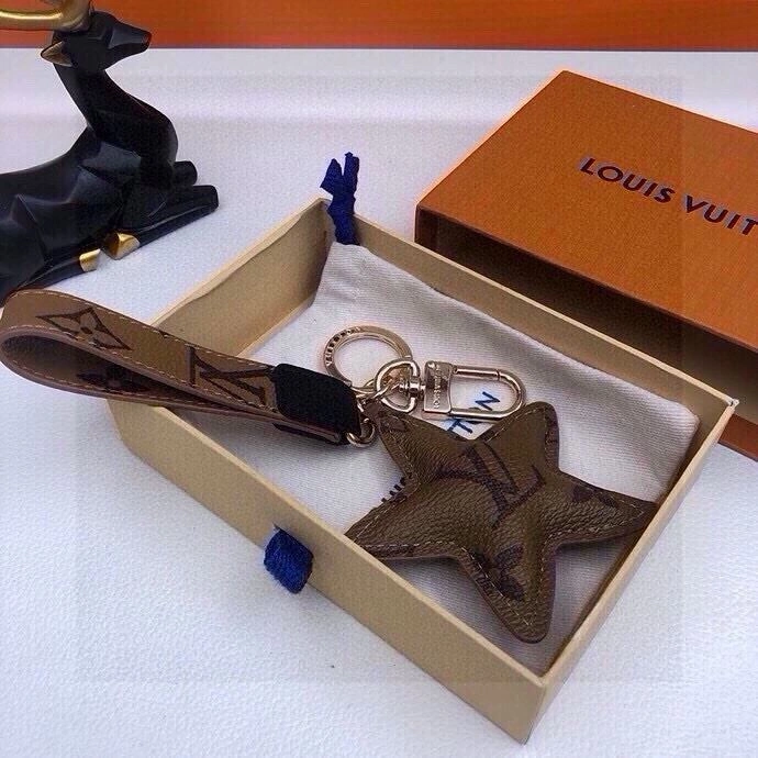 Lightweight Louis Vuitton Keychains 265468