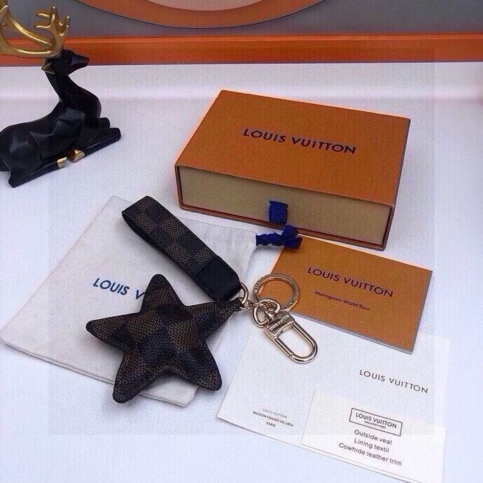 Louis Vuitton Keychains Bold 265465