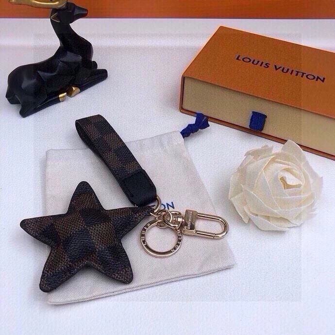 Louis Vuitton Keychains Bold 265465