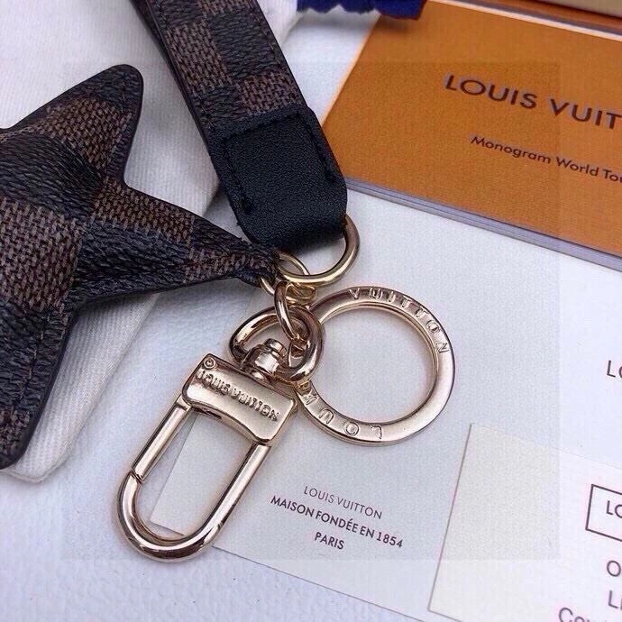 Louis Vuitton Keychains Bold 265465