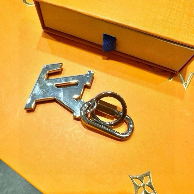 Sleek Louis Vuitton Keychains 265449