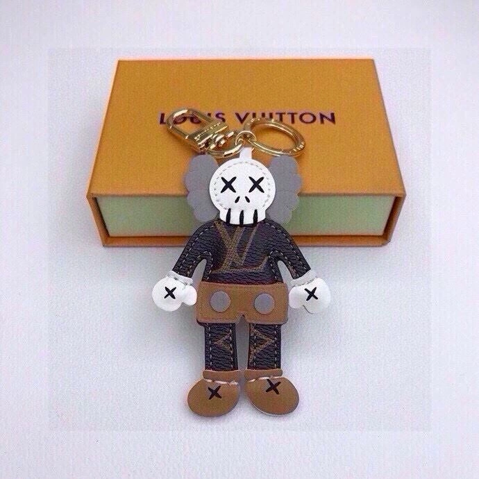 Trendsetting Louis Vuitton Keychains 265444