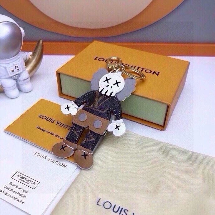 Trendsetting Louis Vuitton Keychains 265444