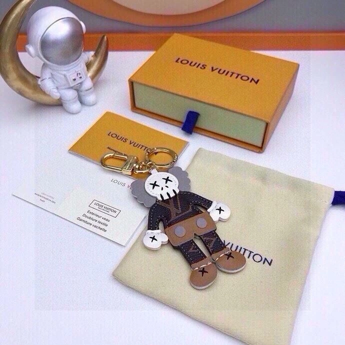 Trendsetting Louis Vuitton Keychains 265444