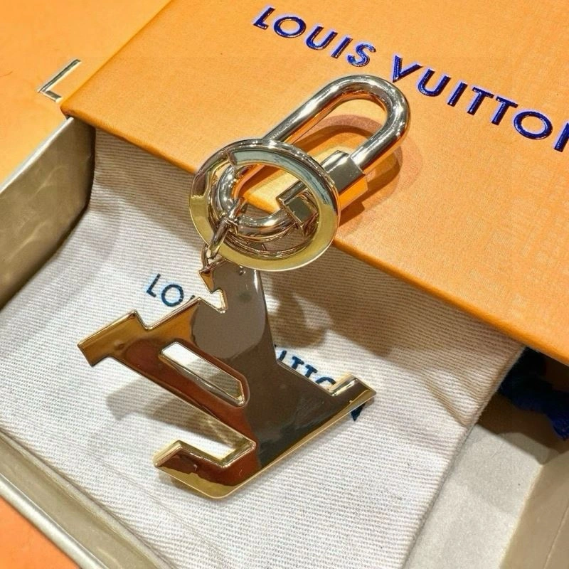 Chic Louis Vuitton Keychains 265438