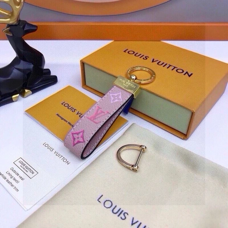 OnTrend Louis Vuitton Keychains 265415