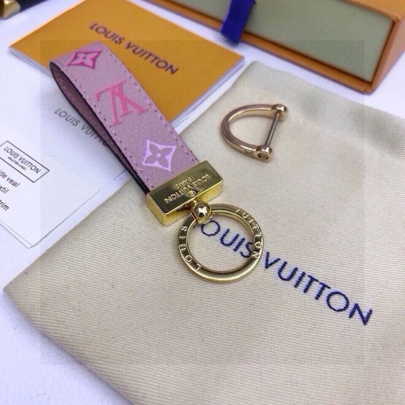 OnTrend Louis Vuitton Keychains 265415