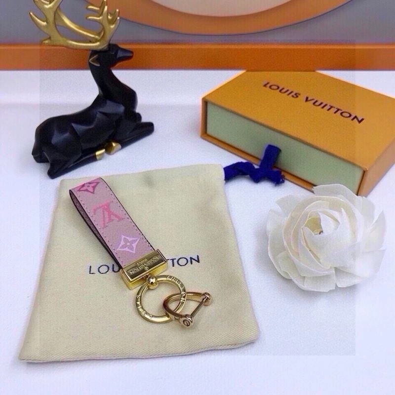 OnTrend Louis Vuitton Keychains 265415