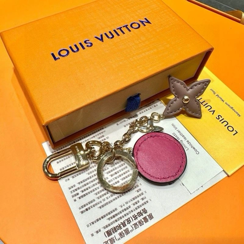 Louis Vuitton Keychains Chic 265412