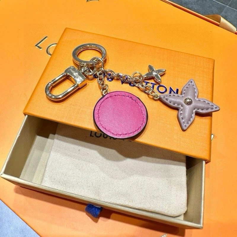 Louis Vuitton Keychains Chic 265412
