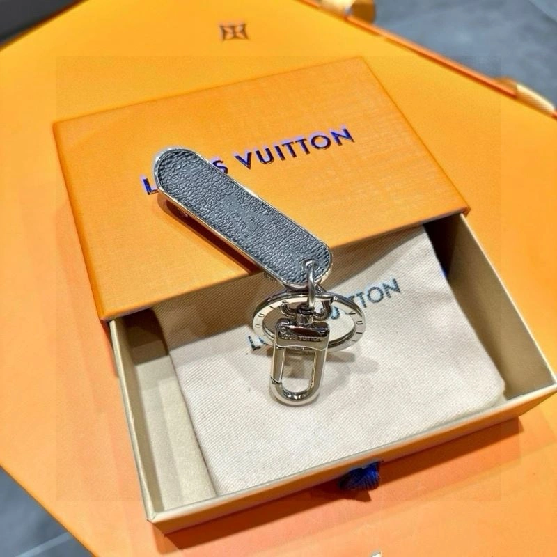 TravelReady Louis Vuitton Keychains 265430