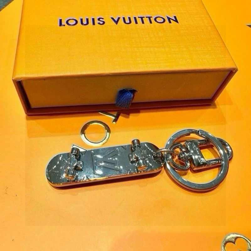 Practical Louis Vuitton Keychains 265440
