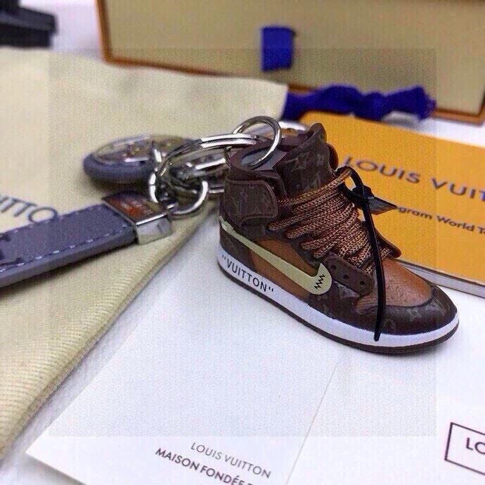 Unique Louis Vuitton Keychains 265411