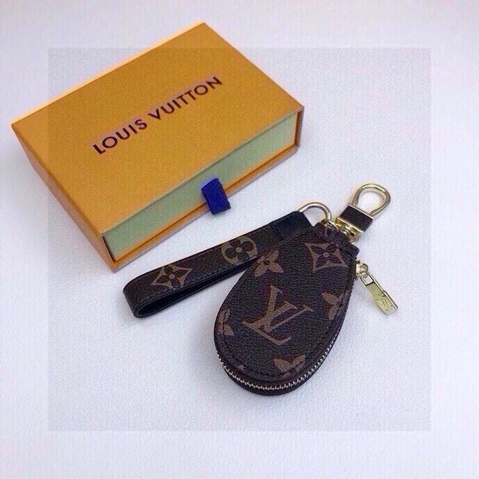 Louis Vuitton Keychains Refined 265423