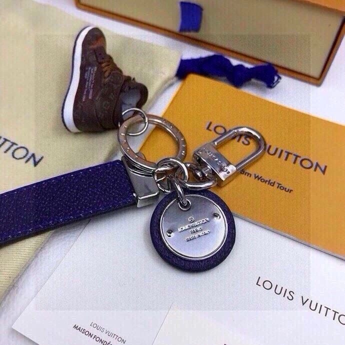Trendsetting Louis Vuitton Keychains 265435