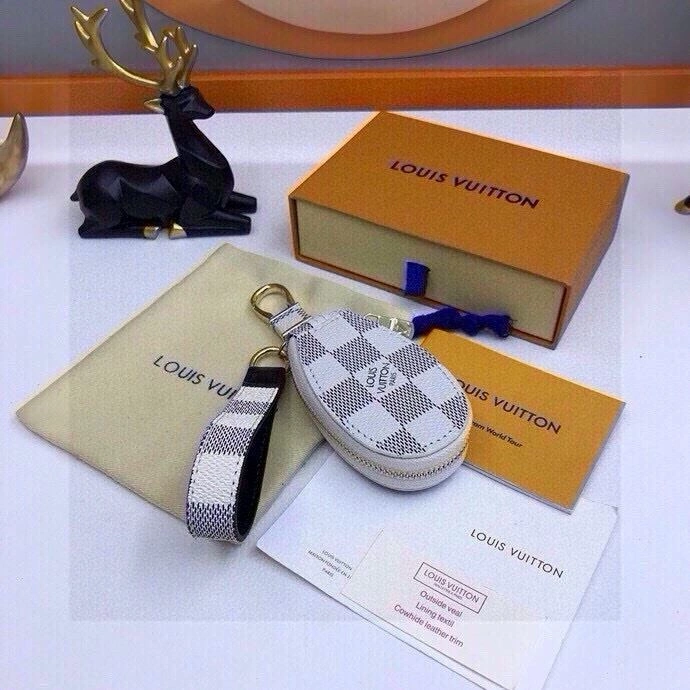 ZeroBulk Louis Vuitton Keychains 265416