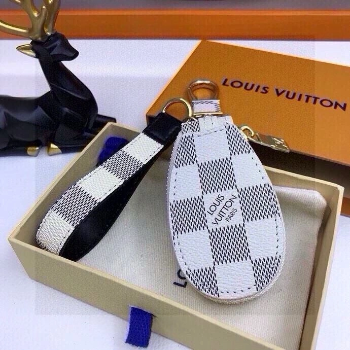 ZeroBulk Louis Vuitton Keychains 265416
