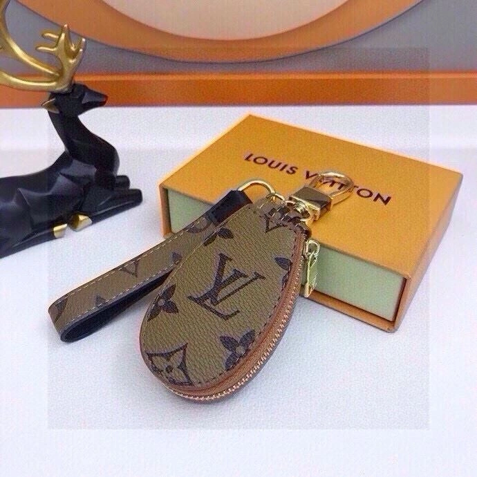 Louis Vuitton Keychains ModernLook 265420