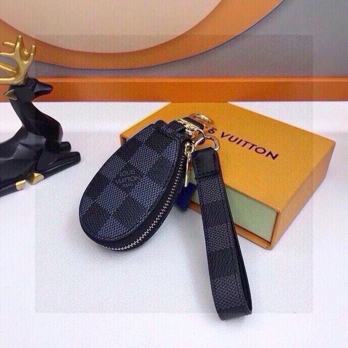 EasyMatch Louis Vuitton Keychains 265424