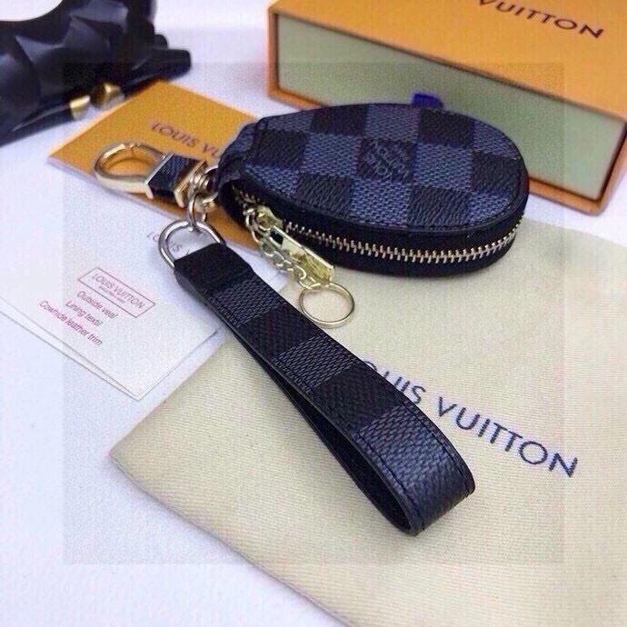 EasyMatch Louis Vuitton Keychains 265424