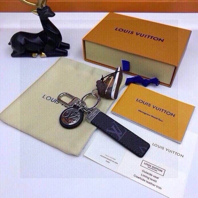Louis Vuitton Keychains ModernLook 265409