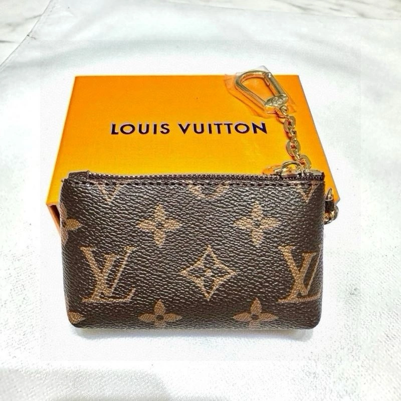 Sporty Louis Vuitton Keychains 265405