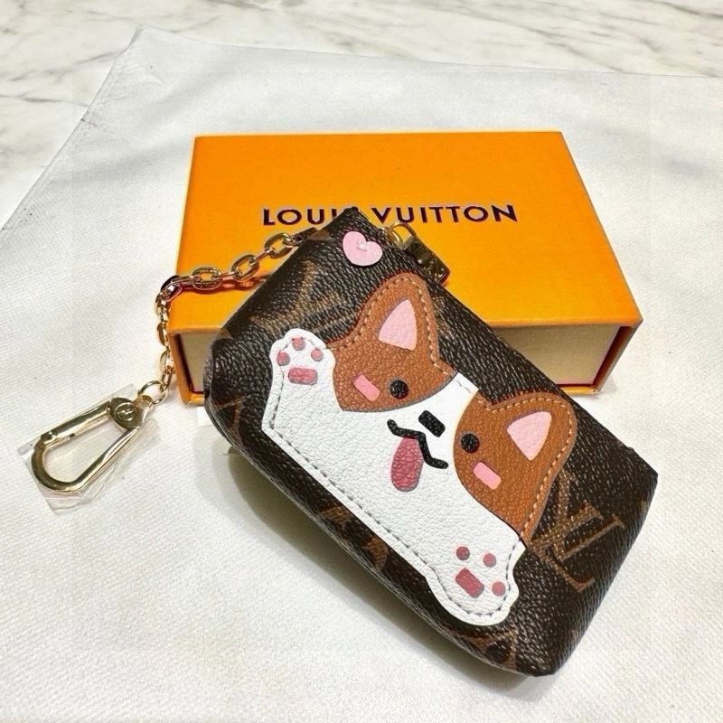 Sporty Louis Vuitton Keychains 265405