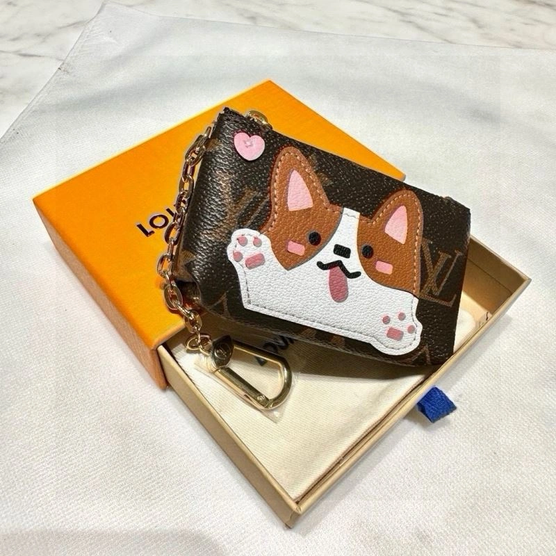 Sporty Louis Vuitton Keychains 265405
