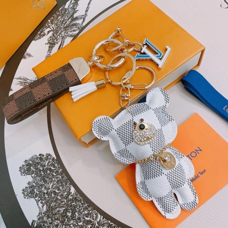 SmoothTexture Louis Vuitton Keychains 265388