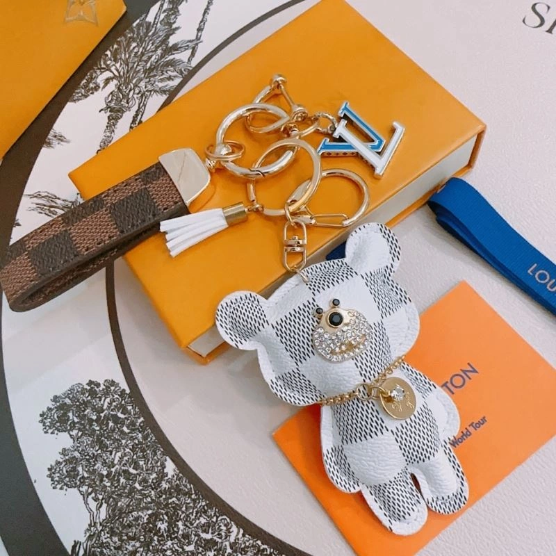 SmoothTexture Louis Vuitton Keychains 265388