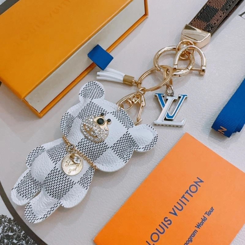 SmoothTexture Louis Vuitton Keychains 265388
