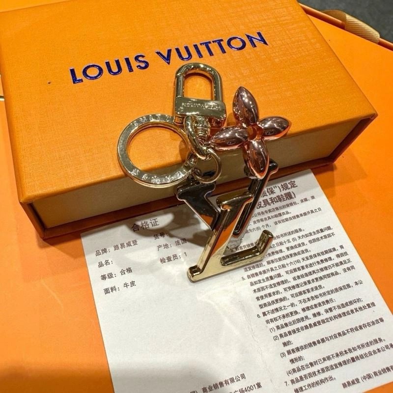 Refined Louis Vuitton Keychains 265401
