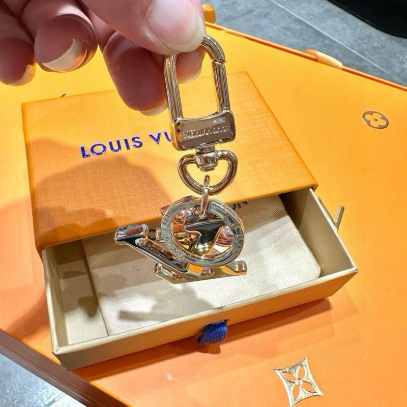 Refined Louis Vuitton Keychains 265401
