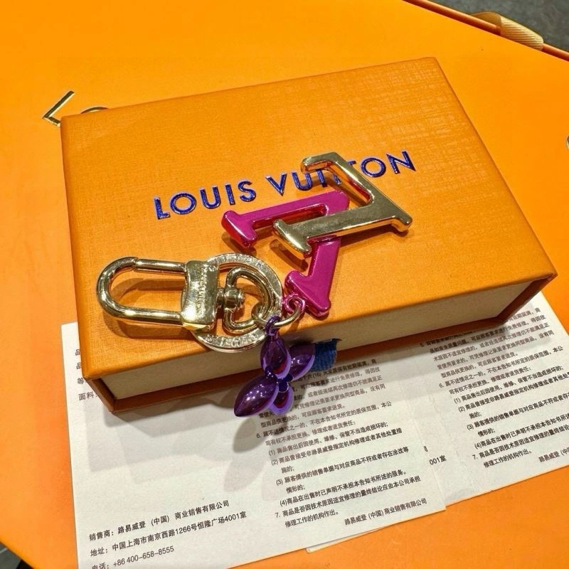 Louis Vuitton Keychains Seasonal 265402
