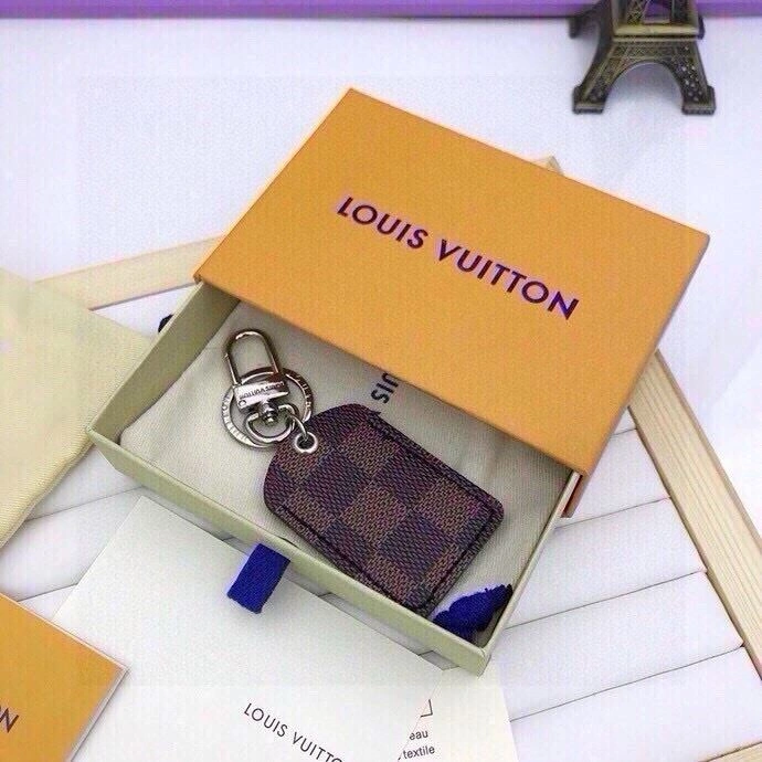 Louis Vuitton Keychains Youthful 265389