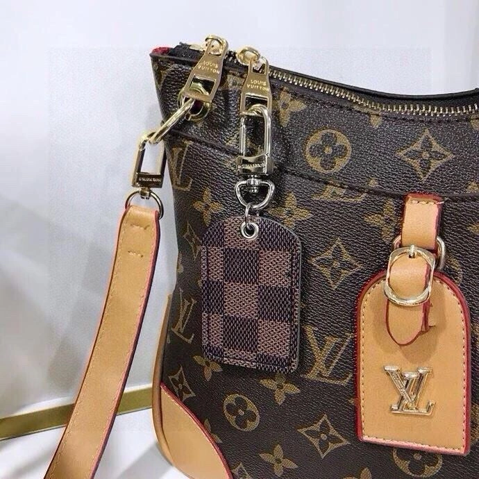 Louis Vuitton Keychains Youthful 265389