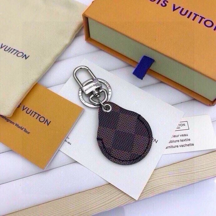 Lightweight Louis Vuitton Keychains 265398