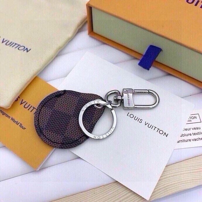Lightweight Louis Vuitton Keychains 265398
