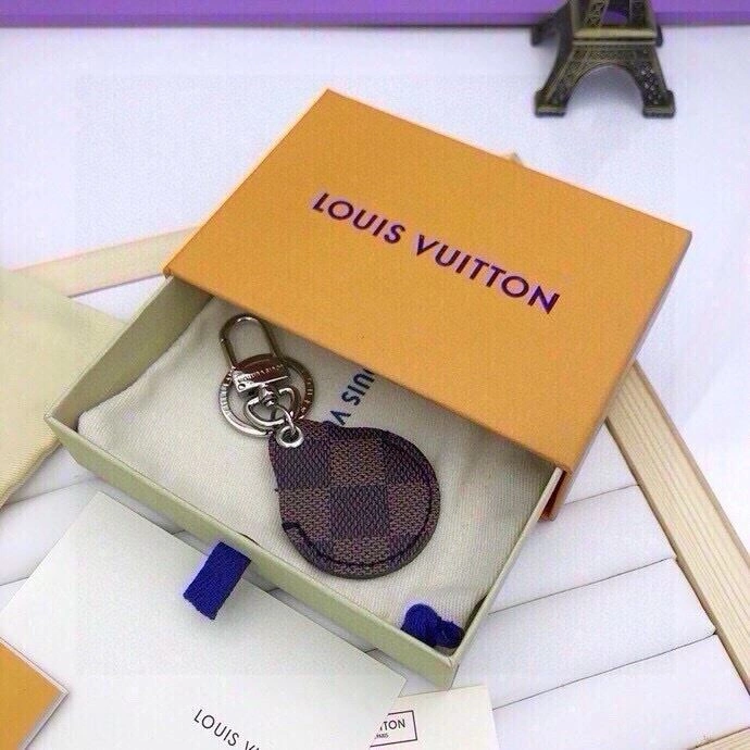 Lightweight Louis Vuitton Keychains 265398