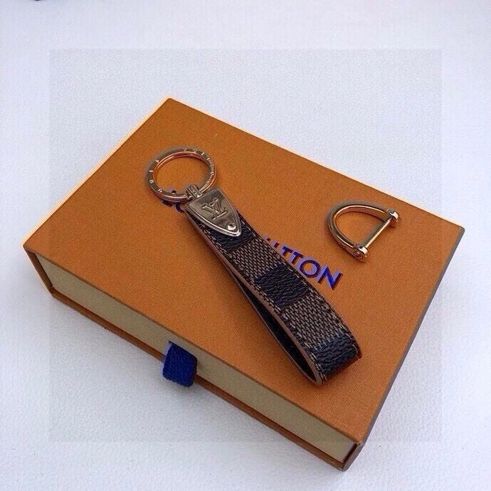 QuickDry Louis Vuitton Keychains 265400