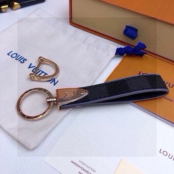 QuickDry Louis Vuitton Keychains 265369