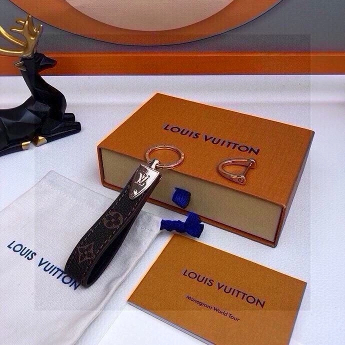 Louis Vuitton Keychains Practical 265368