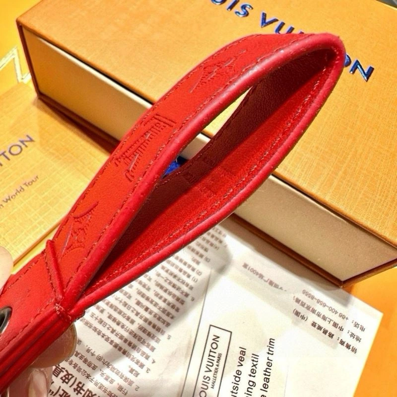 Louis Vuitton Keychains Snug 265362