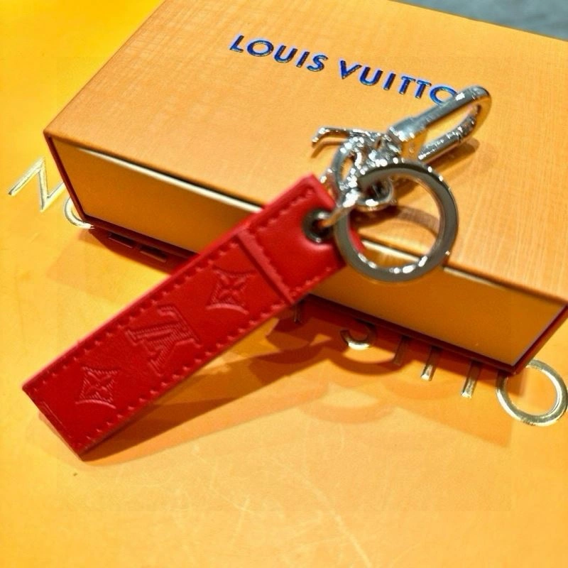 Louis Vuitton Keychains Snug 265362