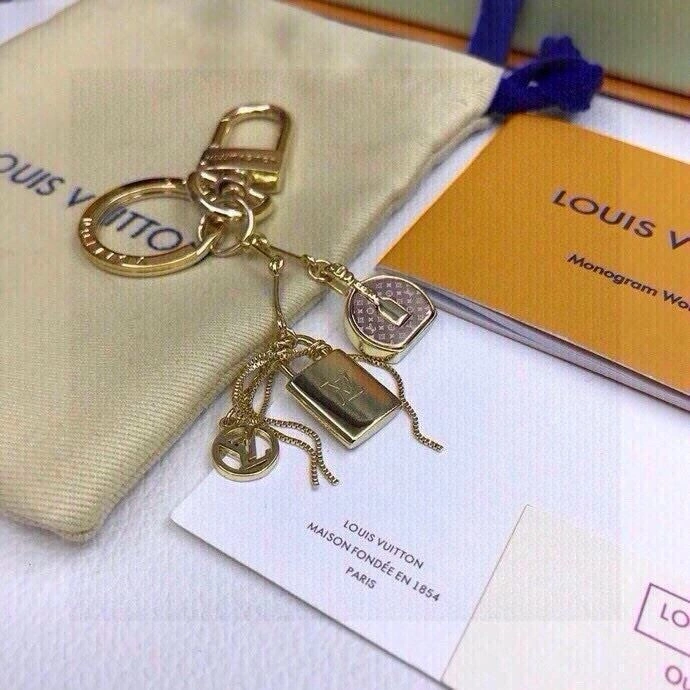Neat Louis Vuitton Keychains 265340