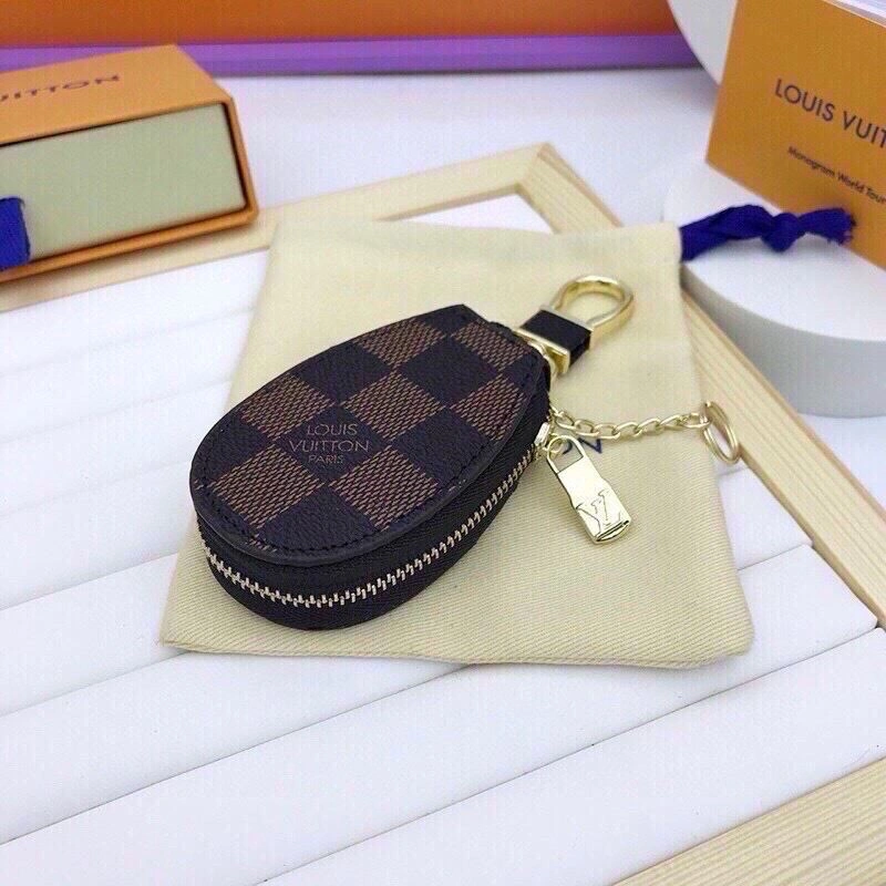 Seasonal Louis Vuitton Keychains 265325
