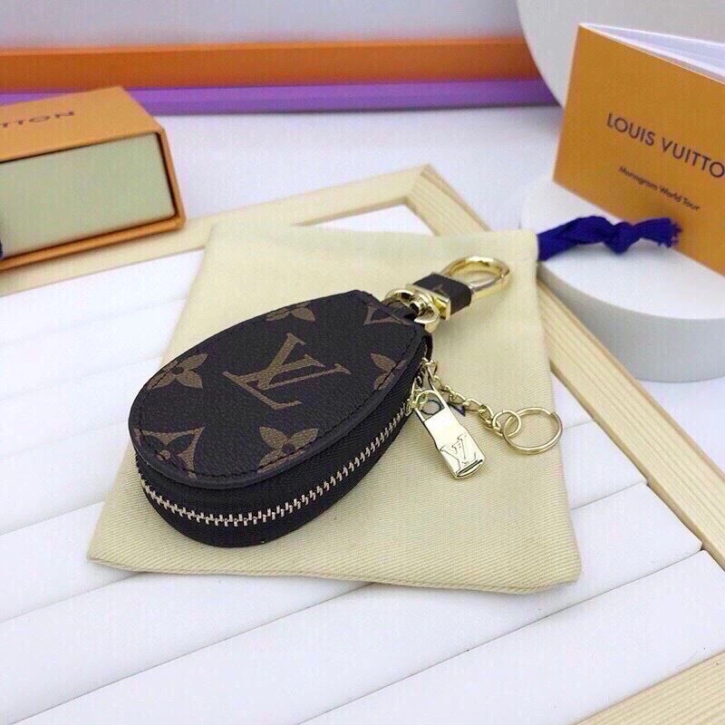 TravelReady Louis Vuitton Keychains 265321