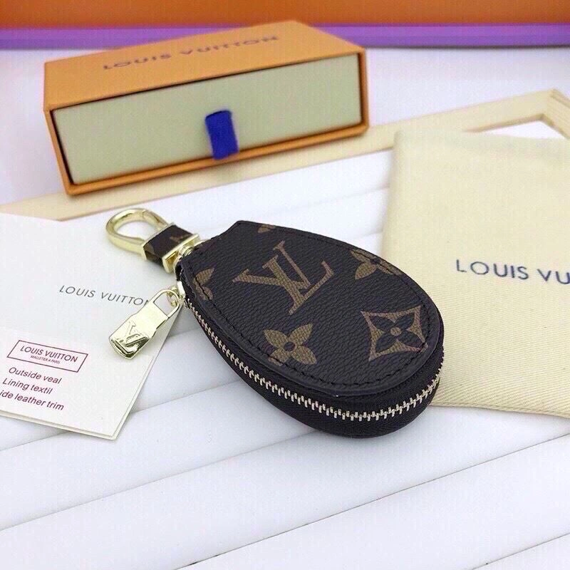 TravelReady Louis Vuitton Keychains 265321