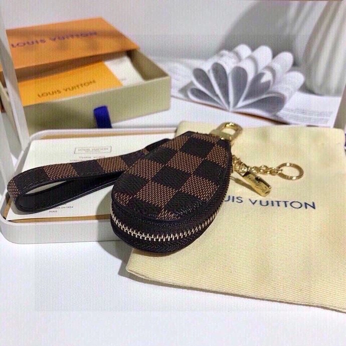 Louis Vuitton Keychains Bold 265314